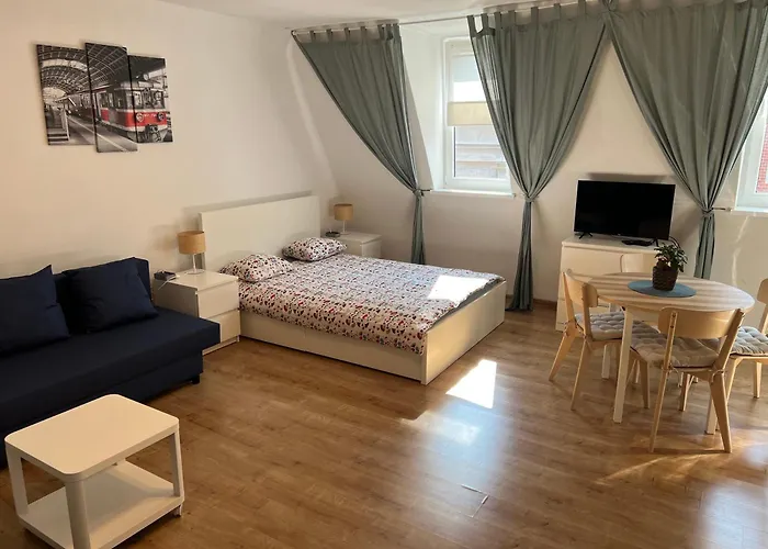 Grand Central Apartments